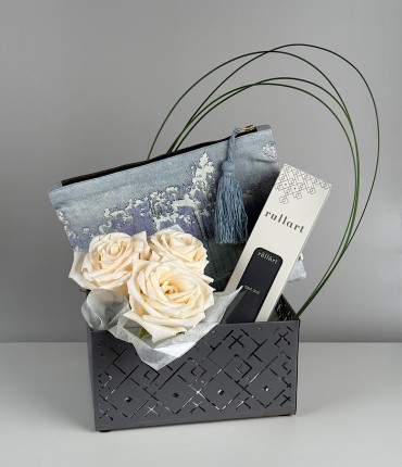 GIFT PACKAGE -AQUA